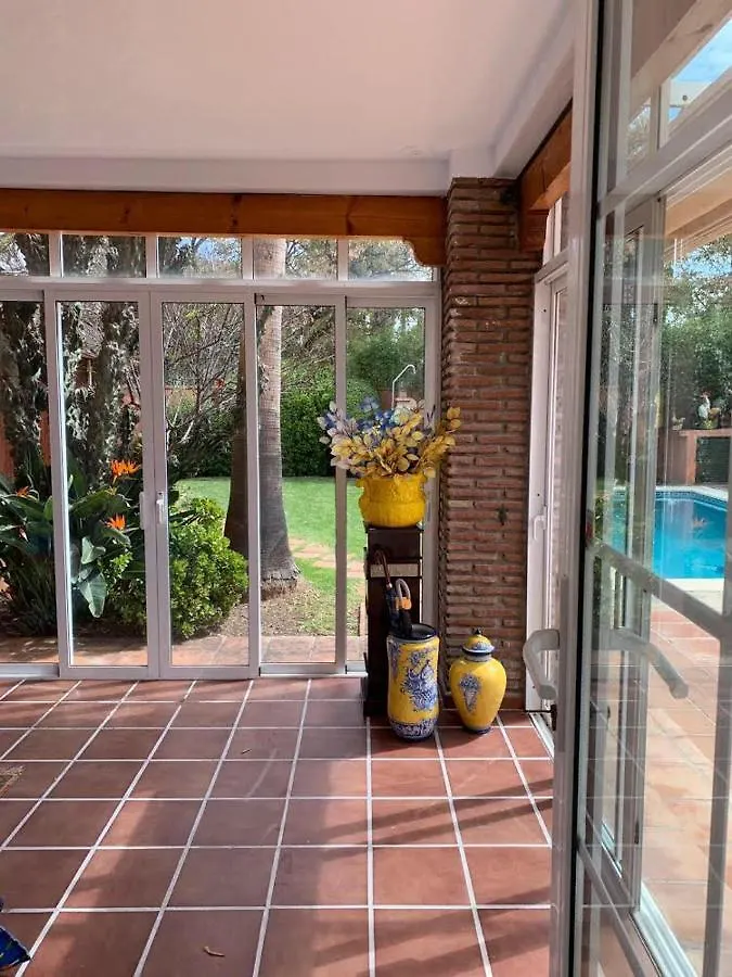Chalet Con Piscina A 50 M De La Playa . 马尔韦利亚 度假居