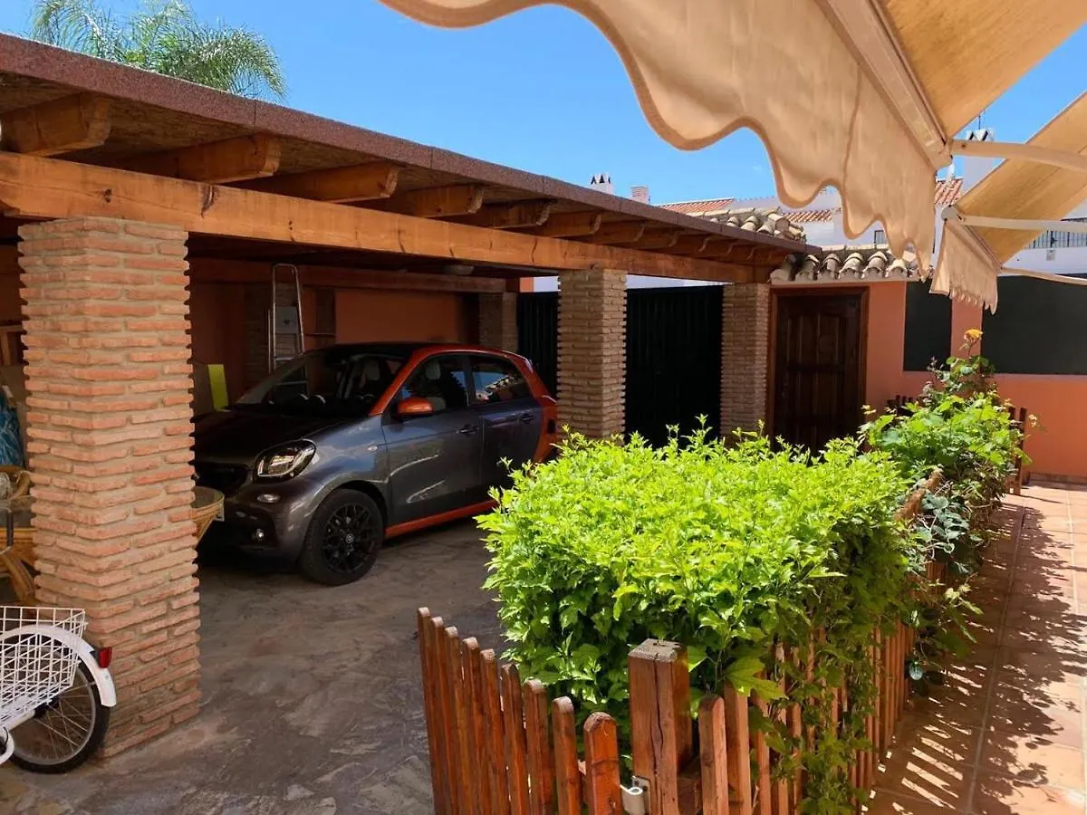 Chalet Con Piscina A 50 M De La Playa . 马尔韦利亚 0*,  西班牙